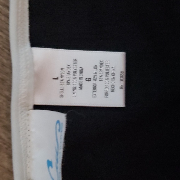 California Waves bikini - Picture 5 of 5